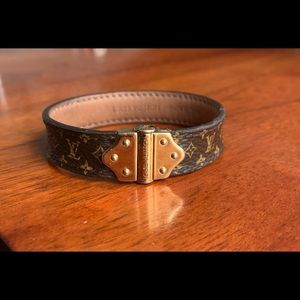 Louis Vuitton Nano Monogram bracelet